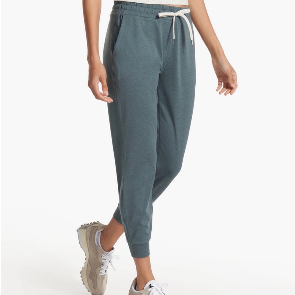 Vuori Performance Jogger